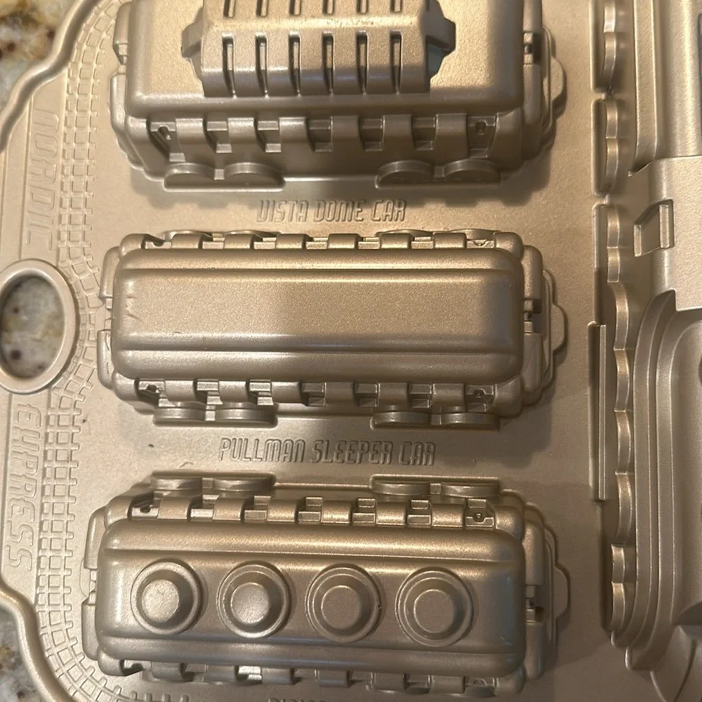 Williams Sonoma Nordic Express Train mold